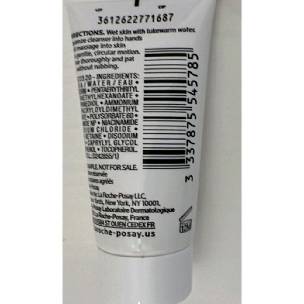 La Roche-Posay Toleriane Hydrating Gentle Cleanser Mini Travel Try It Size Lady - Picture 5 of 12